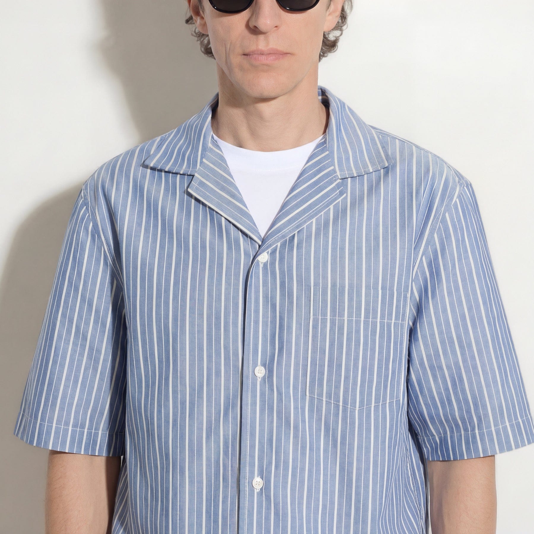 Camicia Boxy Fit a Maniche Corte in Cotone a Righe Azzurro e Bianco Camicia Tessuto Paolo Pecora