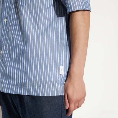 Camicia Boxy Fit a Maniche Corte in Cotone a Righe Azzurro e Bianco Camicia Tessuto Paolo Pecora