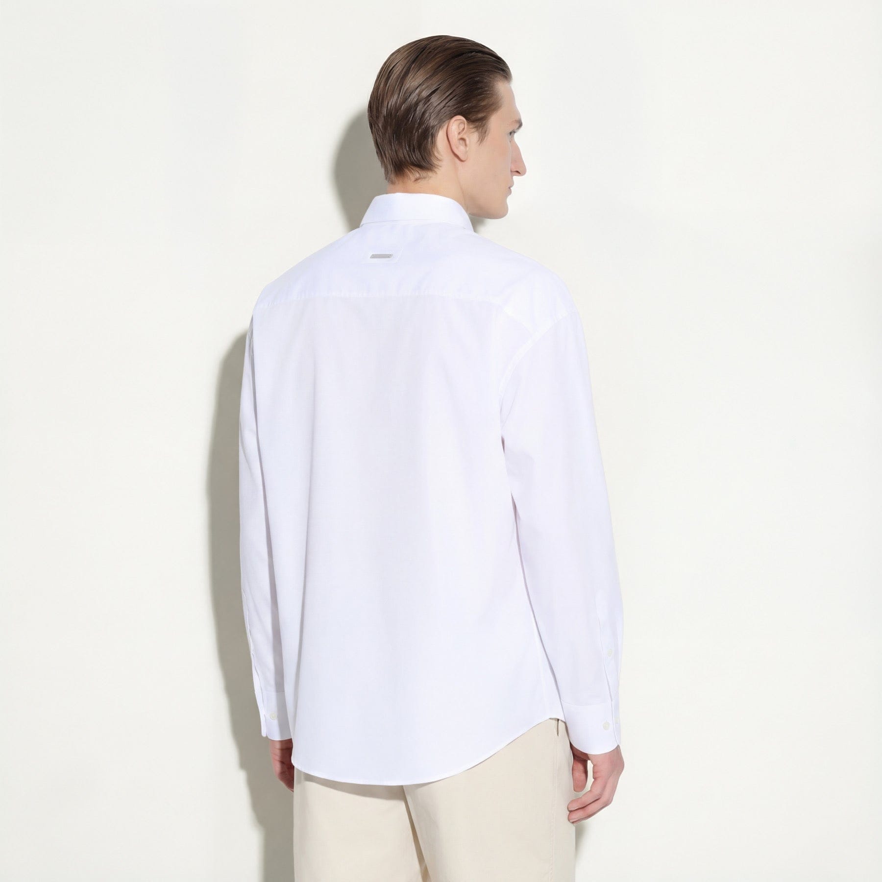 Camicia Boxy Fit a Maniche Lunghe in Cotone Bianco Ottico Camicia Tessuto Paolo Pecora